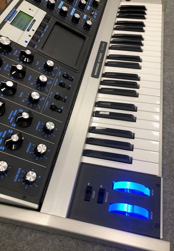 Moog-Aluminum Minimoog Voyager Blue #96 